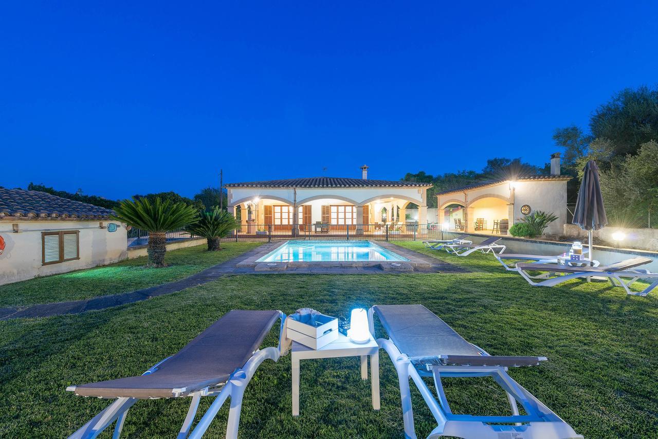 Ses Covetes Villa Petra  Exterior photo