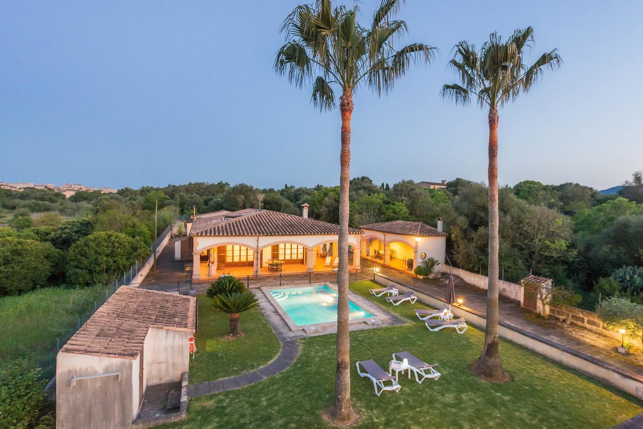 Ses Covetes Villa Petra  Exterior photo